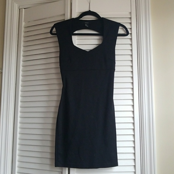 Forever 21 Dresses & Skirts - LITTLE black dress